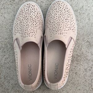 Vionic Women's Blush Perforated Slip-On Sneakers